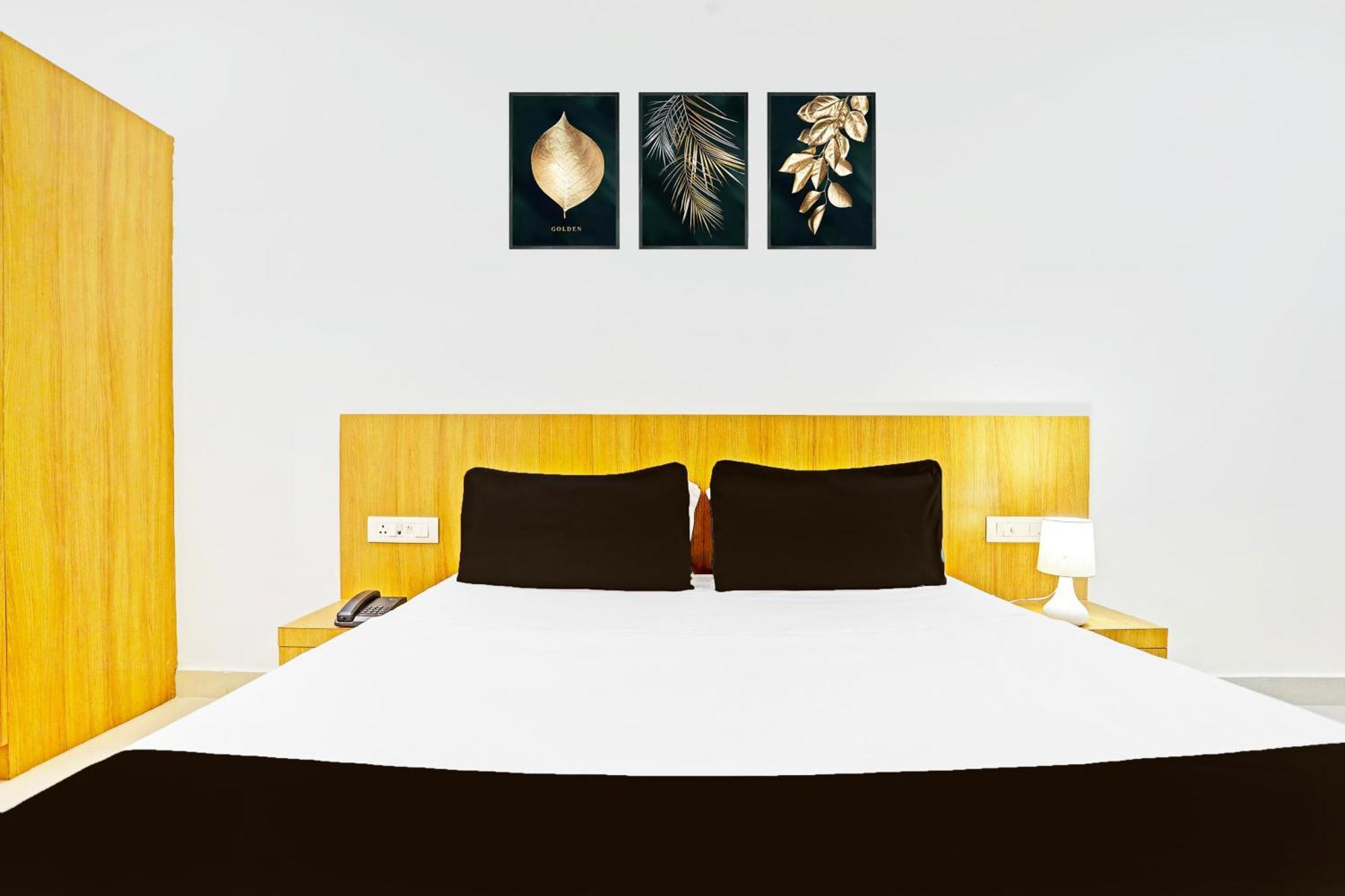Super Hotel O Raipur Exterior photo